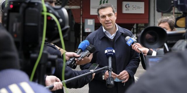 Τσίπρας για “VIP ΜΕΘ”: Να φτάσει το μαχαίρι στο κόκκαλο
