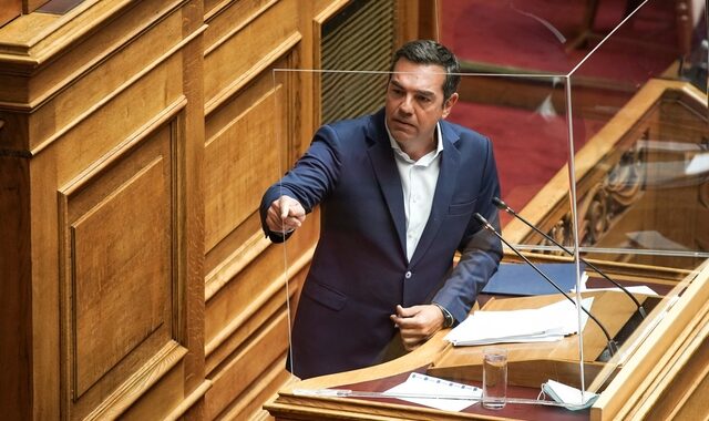 ΣΥΡΙΖΑ: “Κυβέρνηση φαιδρών πλασιέ συμφερόντων εν μέσω υγειονομικής τραγωδίας”