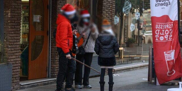 Πάτρα: Λήστεψαν παιδιά που έλεγαν τα κάλαντα