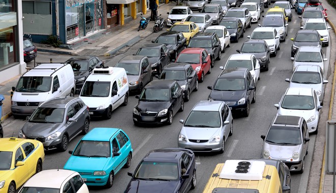 Κίνηση στους δρόμους: Κυκλοφοριακή συμφόρηση σε πολλά σημεία – LIVE ΧΑΡΤΗΣ