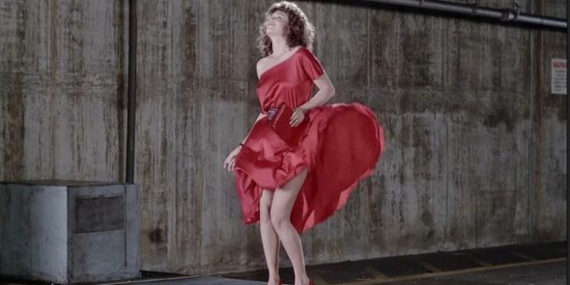 Kelly LeBrock: Πώς είναι σήμερα η “Η Γυναικάρα με τα Κόκκινα” και γιατί εγκατέλειψε το Χόλιγουντ