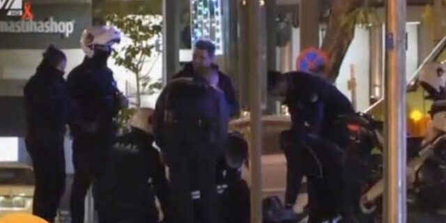 Τροχαίο στο Σύνταγμα με παράσυρση πεζού
