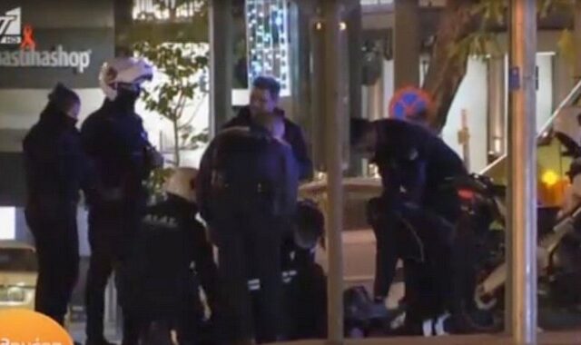 Τροχαίο στο Σύνταγμα με παράσυρση πεζού