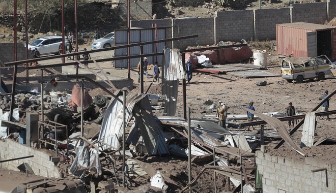 Υεμένη: Νέοι βομβαρδισμοί στο αεροδρόμιο της Σανάα