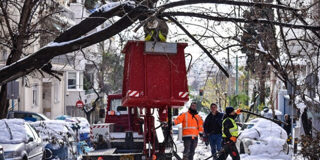 Δήμος Αθηναίων: Συνεχίζεται η αποκατάσταση των προβλημάτων στο κέντρο και στις γειτονιές της πόλης