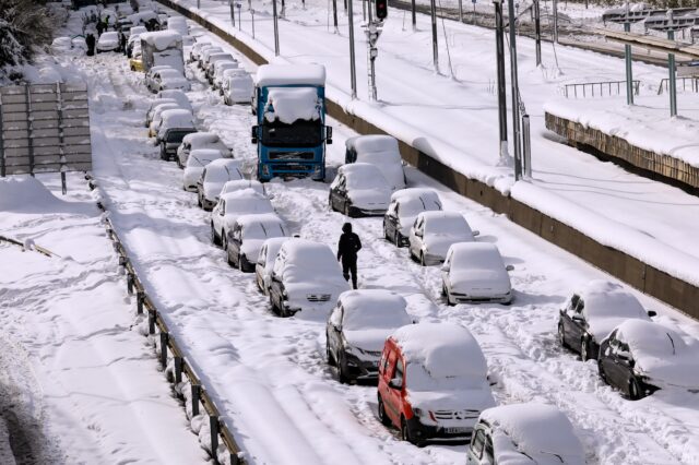 Τι δεν έκανε η πολιτεία για να μην εγκλωβιστούμε στους δρόμους της Αττικής
