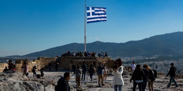 Η δημογραφική παρακμή της Ελλάδας