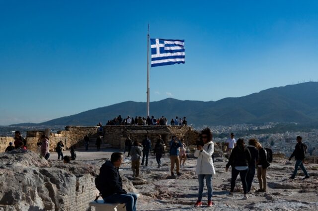 Η δημογραφική παρακμή της Ελλάδας