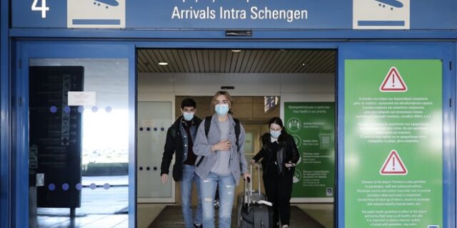 ΥΠΑ: Παράταση αεροπορικών οδηγιών – Οι προϋποθέσεις εισόδου στη χώρα