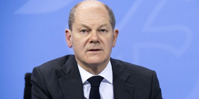 Κορονοϊός – Γερμανία: Πλήρη εφαρμογή του κανόνα 2G+ σχεδιάζει η κυβέρνηση – Τι ισχύει για την καραντίνα