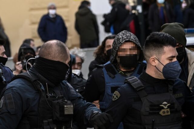 Αργυρούπολη: Στον ανακριτή σήμερα ο 46χρονος για τον άγριο ξυλοδαρμό της συντρόφου του