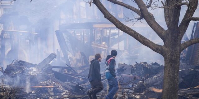 ΗΠΑ: Δύο άνθρωποι εξακολουθούν και αγνοούνται μετά την φωτιά στο Κολοράντο