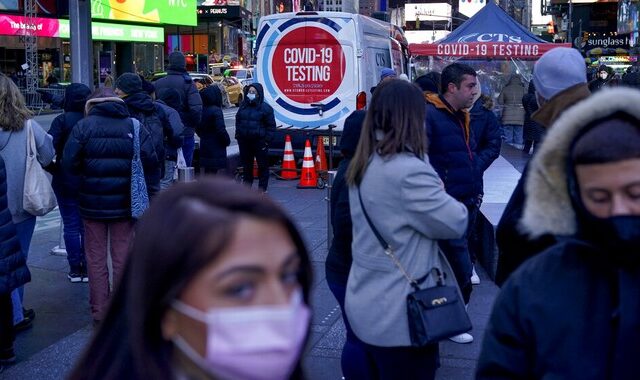 ΗΠΑ: Τα CDC επιμένουν στην οδηγία για καραντίνα πέντε ημερών