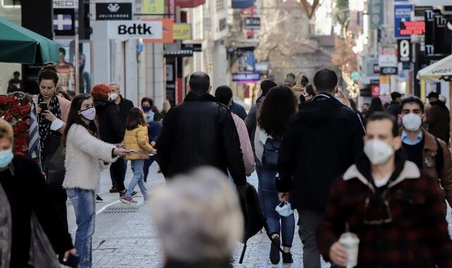 Τζανάκης: Η Όμικρον δεν είναι μια απλή γρίπη – Ανιχνεύονται μόνο τα μισά κρούσματα