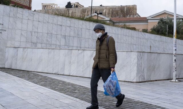 Κορονοϊός: 3.826 νέα κρούσματα σήμερα στην Αττική