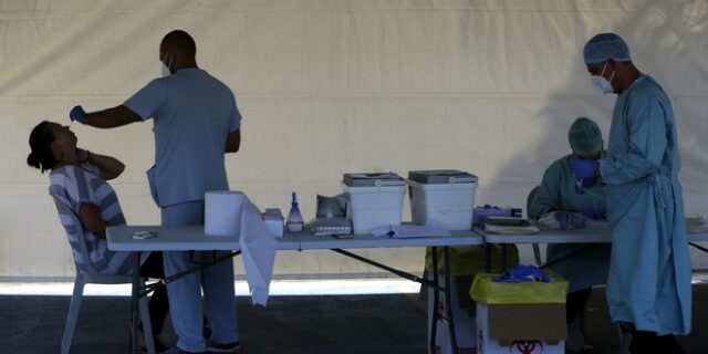 Υπουργείο Υγείας Κύπρου: Έτσι ρίξαμε τις τιμές στα PCR