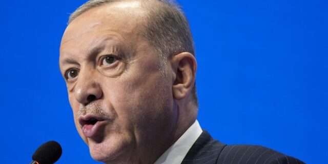 Ερντογάν: Η Ρωσία θα ήταν απερίσκεπτη να εισβάλει στην Ουκρανία