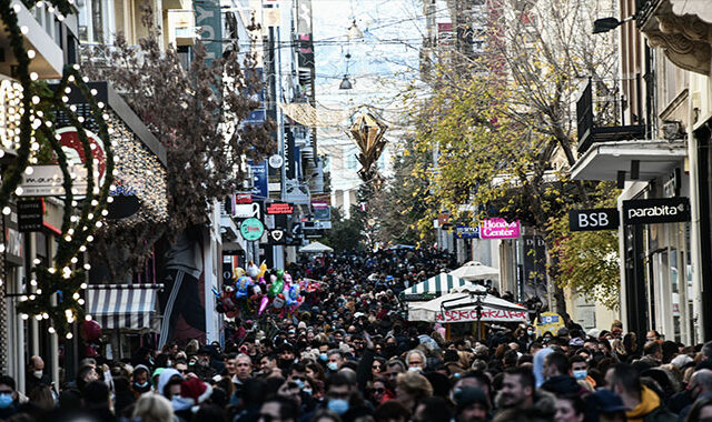 Η χρονιά της Μετάλλαξης Όμικρον και η ελπίδα στο βάθος του τούνελ