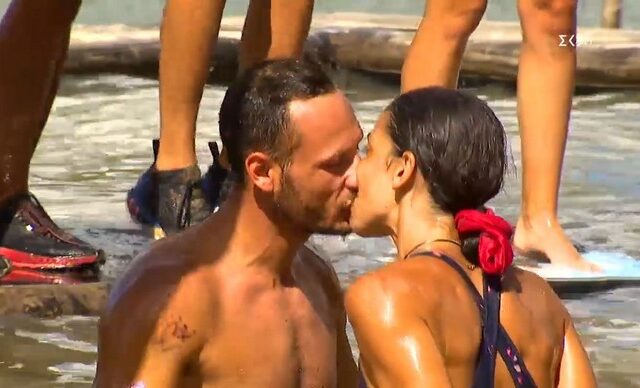 Survivor 5: Τα παθιασμένα φιλιά Μυριέλλας και Κατσαούνη – Η ερωτική εξομολόγηση