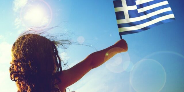 Η δημογραφική παρακμή αφήνει την κοινωνία χωρίς νέους