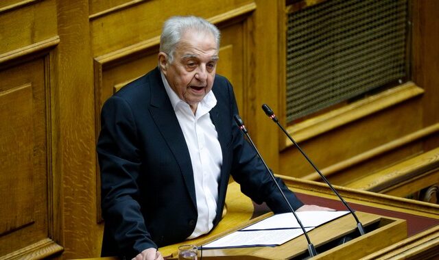 Φλαμπουράρης: Η σημερινή πρόταση είναι η κραυγή της κοινωνίας απέναντι στην αδιαφορία