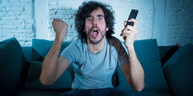 Binge Watching: Δεν είναι διασκέδαση αλλά εθισμός