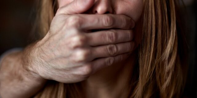 Ξάνθη: Απόπειρα πνιγμού 20χρονης – Την είχε δεμένη στο αυτοκίνητο πάνω από 20 ώρες