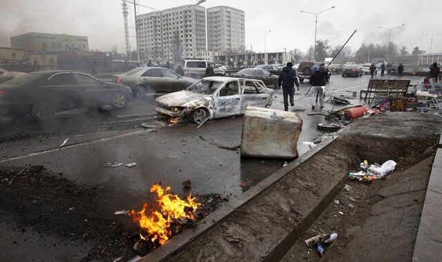 Καζακστάν: Στους 225 ο αριθμός των νεκρών κατά τη διάρκεια των ταραχών