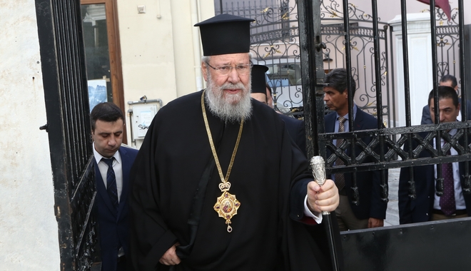 Αρχιεπίσκοπος Κύπρου: Θέτει εκτός εκκλησίας τους ανεμβολίαστους ιερείς