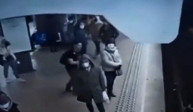 Βέλγιο: 23χρονος έσπρωξε γυναίκα στις ράγες του μετρό – Σοκαριστικό βίντεο