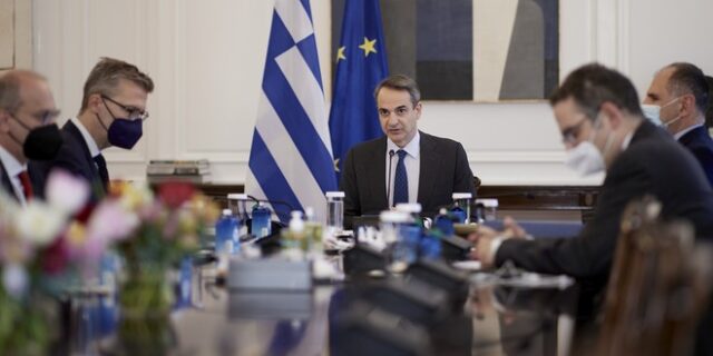 Κακοκαιρία Ελπίδα: Έκτακτο υπουργικό συμβούλιο και απολογισμός Μητσοτάκη