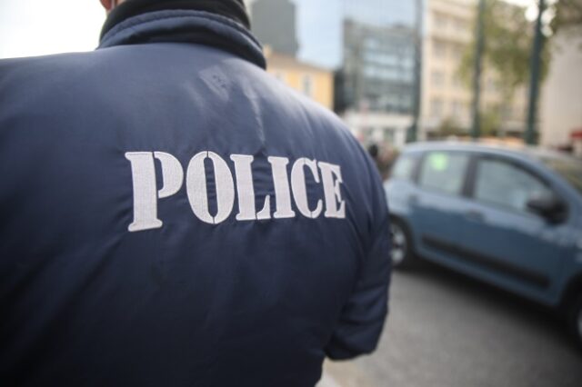 Θεσσαλονίκη: Καταγγελία για άγριο ξυλοδαρμό 15χρονου από αστυνομικό – “Πήγε να τον πνίξει”