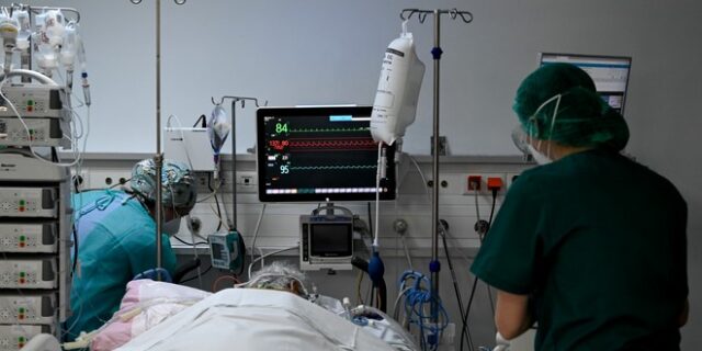 Κορονοϊός: 17.633 νέα κρούσματα σήμερα στην Ελλάδα- 61 νεκροί και 626 διασωληνωμένοι