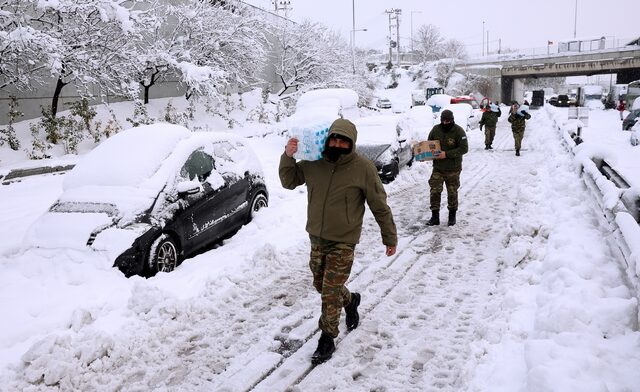 Κακοκαιρία Ελπίδα: Μετά το φιάσκο χιονίζει ψέματα