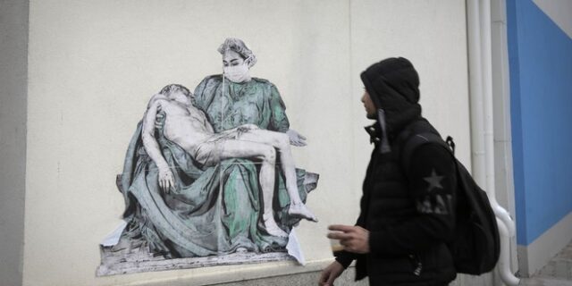 Μετάλλαξη Όμικρον: Μήπως είναι παραπλανητικό να την αποκαλούμε “ήπια”;