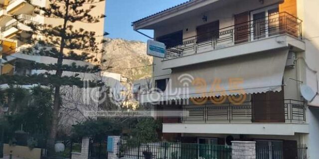 Καταγγελία για επίθεση στο ιατρείο παιδιάτρου που συμμετείχε στο σποτ για τον εμβολιασμό των παιδιών