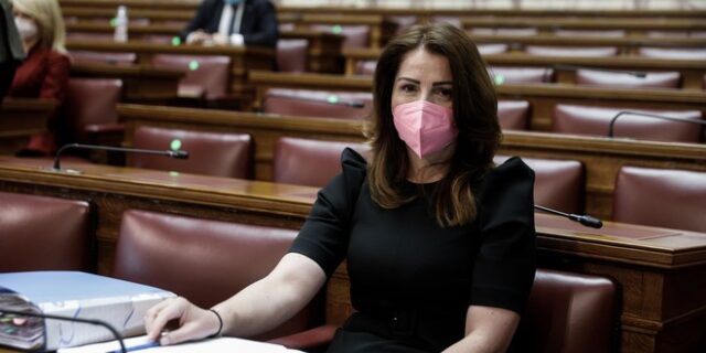 ΣΥΡΙΖΑ: Η κα Παπακώστα θα ήταν πρότυπο Υπουργού Πολιτικής Προστασίας στην ανάλγητη κυβέρνηση Μητσοτάκη