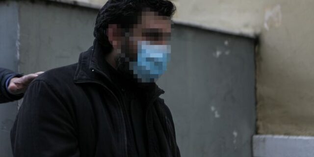 Βιασμός ανήλικης στα Πατήσια: Νέα καταγγελία από 18χρονη για τον ιερέα – “Ήθελε να μου δώσει 50 ευρώ”