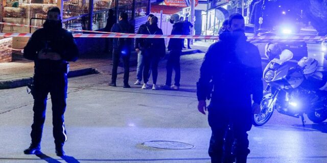 Βούλα: Συμπλοκή με πυροβολισμούς έξω από φούρνο – Τρεις τραυματίες