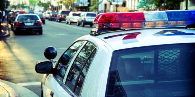 ΗΠΑ: Πήγε τον γιο της να εξεταστεί για κορονοϊό… κλειδωμένο στο πορτ-μπαγκάζ