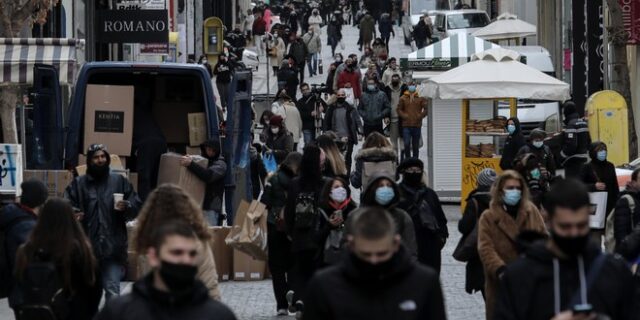 Καπράβελος: “Υπάρχει κίνδυνος για νέο κύμα – Δεν θα τελειώσει εύκολα η πανδημία”