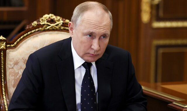 Πούτιν: “Σπόντες” στη Δύση μετά τη συνάντηση με Όρμπαν