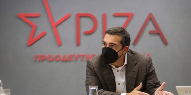 ΣΥΡΙΖΑ: “Ο κ. Μητσοτάκης επιλέγει την ανοσία αγέλης και όποιος επιβιώσει”