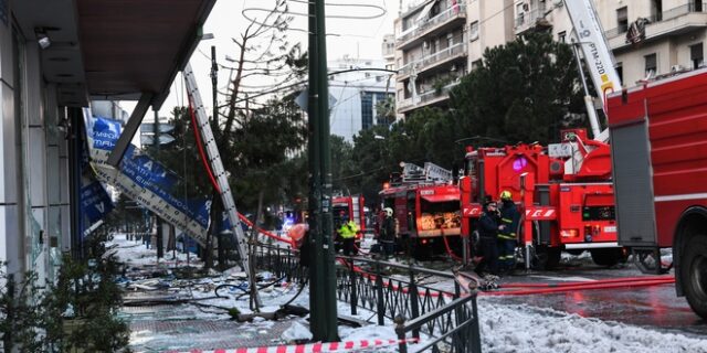 Ισχυρή έκρηξη και φωτιά σε κτίριο στη λεωφόρο Συγγρού – Ένας τραυματίας