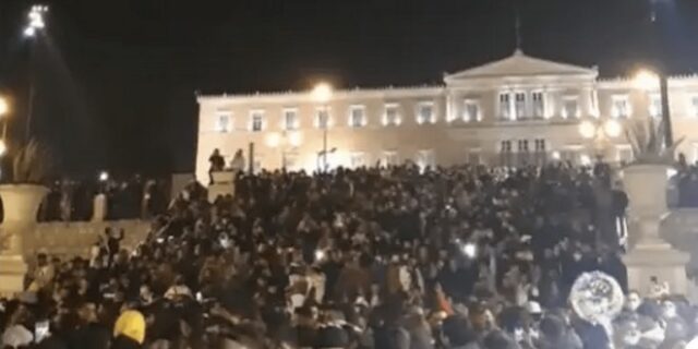 Πρόεδρος Πακιστανικής Κοινότητας στο NEWS 24/7: Όσοι πήγαν στο Σύνταγμα δεν είχαν ενημερωθεί για τις εκδηλώσεις