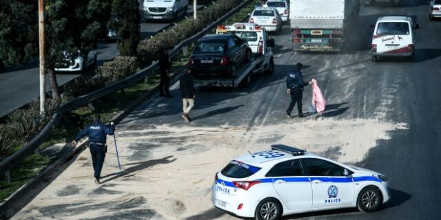 Κίνηση στους δρόμους: Κυκλοφοριακό “χάος” στον Κηφισό μετά από τροχαίο