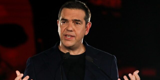 Τσίπρας: “Με χιόνι, με πυρκαγιά, με βροχή, 2,5 χρόνια τώρα επιτελικό μπάχαλο”
