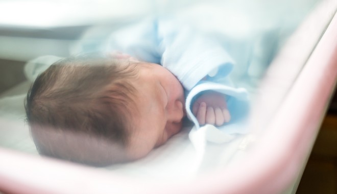 Πρωτοχρονιά 2022: Στην Κρήτη το πρώτο μωρό – Γεννήθηκε 5 λεπτά μετά την αλλαγή του χρόνου