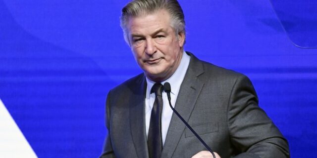 Άλεκ Μπάλντουιν: Σε εξωδικαστικό συμβιβασμό με την οικογένεια της Χάτσινς – Ο σύζυγός της παραγωγός του Rust