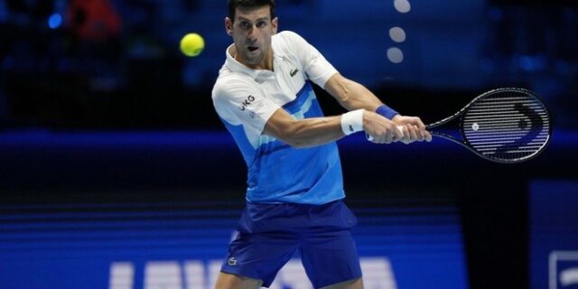 Τζόκοβιτς: Μπλόκο στο αεροδρόμιο, έφτασε με λάθος visa και του απαγορεύθηκε η είσοδος στην Αυστραλία